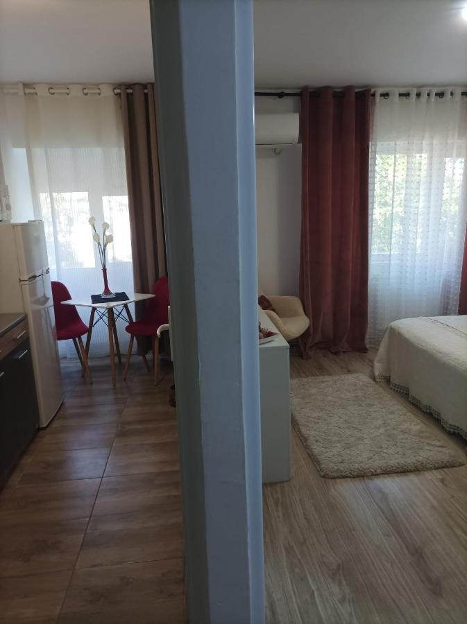 Soft Apartments กาลาจิ ภายนอก รูปภาพ