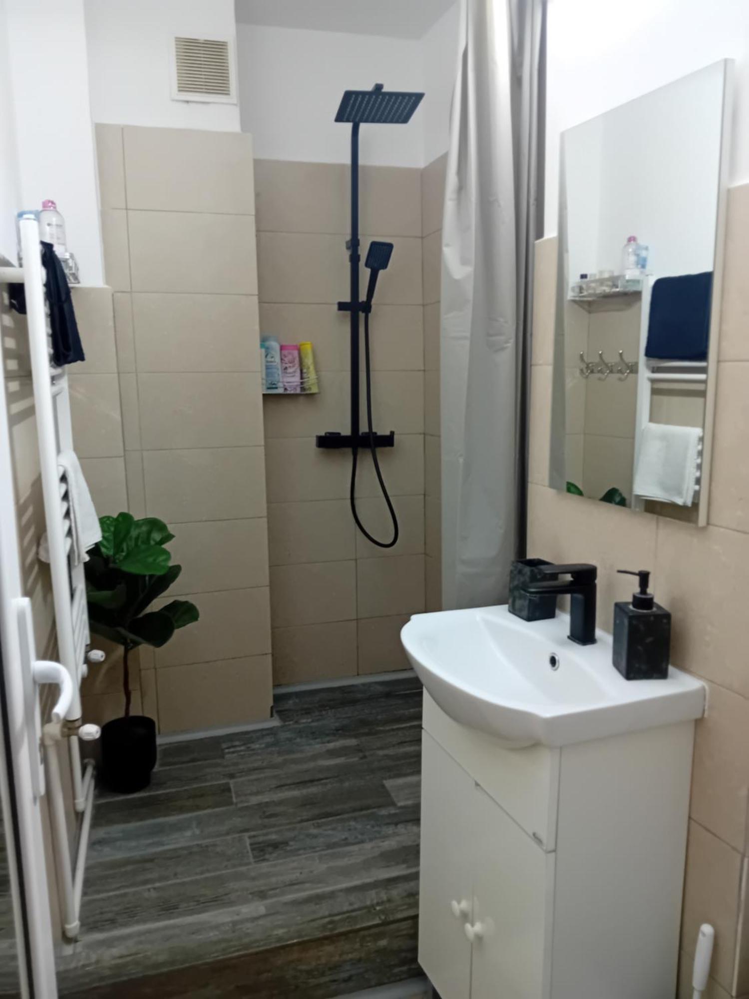 Soft Apartments กาลาจิ ภายนอก รูปภาพ
